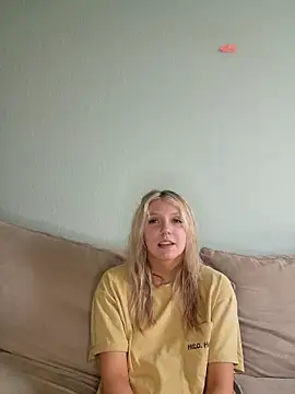 Snapshot of TheyCallMeSir6669 chatting on 02.26.25 TheyCallMeSir6669 online show from 02.26.25