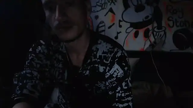 roystonee01 online show from 11.16.25