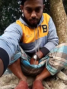 Snapshot of arafat_mia chatting on 02.15.26 arafat mia online show from 02.15.26