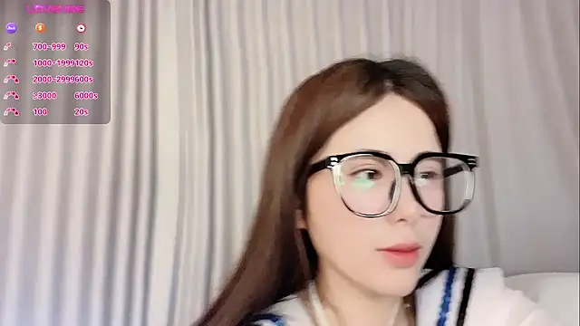 Snapshot of jiaozi-kiss chatting on 02.27.25 jiaozi-kiss online show from 02.27.25