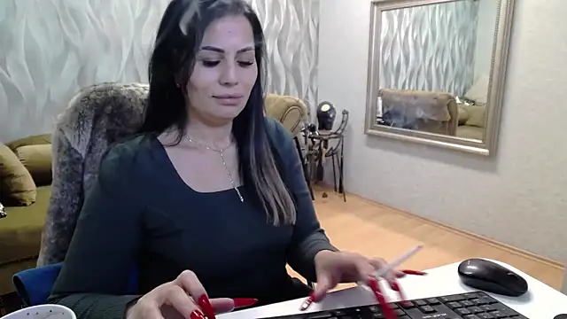 Sara Poison online show from 09.27.25