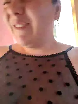 Molly Greyy online show from 12.07.24