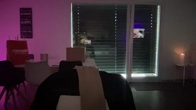 WilloGirl online show from 03.16.25