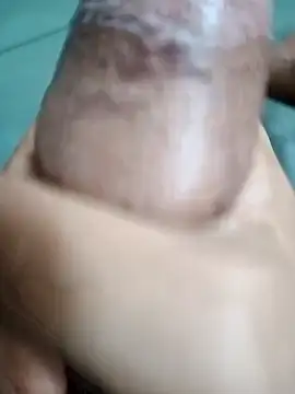 Snapshot of naughtiestdaddy chatting on 02.10.25 naughtiestdaddy online show from 02.10.25