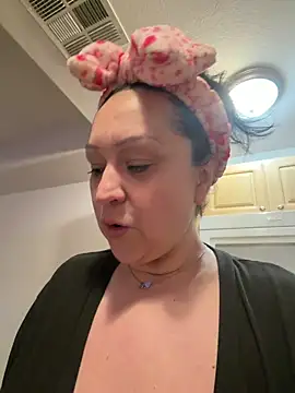 AlyssiaAmoreXO online show from 03.13.26