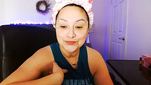 Snapshot of AlyssiaAmoreXO chatting on 07.09.26 AlyssiaAmoreXO online show from 07.09.26