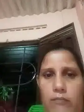 Snapshot of carolina_goez chatting on 01.21.25 carolina goez online show from 01.21.25