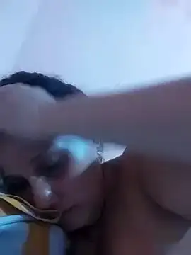 Snapshot of carolina_goez chatting on 02.01.25 carolina goez online show from 02.01.25