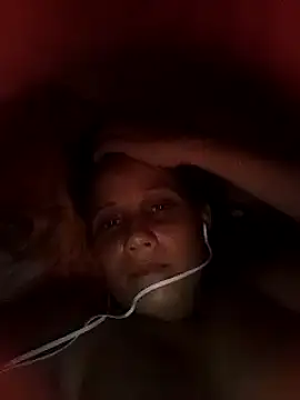 Snapshot of carolina_goez chatting on 02.13.25 carolina goez online show from 02.13.25