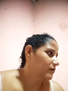 Snapshot of carolina_goez chatting on 03.05.25 carolina goez online show from 03.05.25