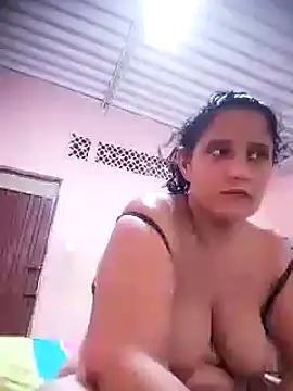 Snapshot of carolina_goez chatting on 03.15.25 carolina goez online show from 03.15.25