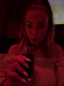 MilaMaaay online show from 03.22.26