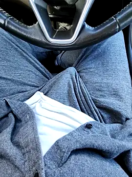 xxxlhung4uxxx online show from 11.16.25