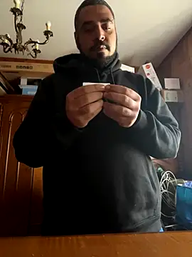 Dikkiduohottt online show from 11.26.25