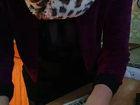 VeneRed online show from 11.08.25