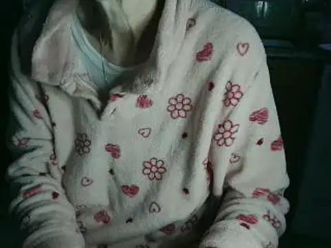 Snapshot of VeneRed chatting on 04.30.26 VeneRed online show from 04.30.26