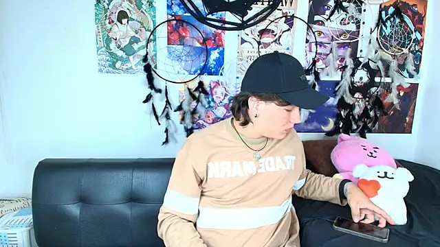 lukashollow  online show from 10.26.25