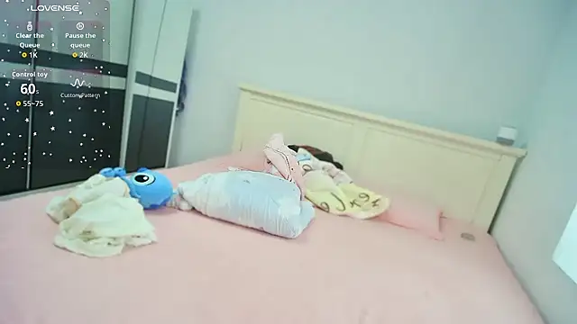 Snapshot of CN-Shanshan chatting on 05.08.26 CN-Shanshan online show from 05.08.26