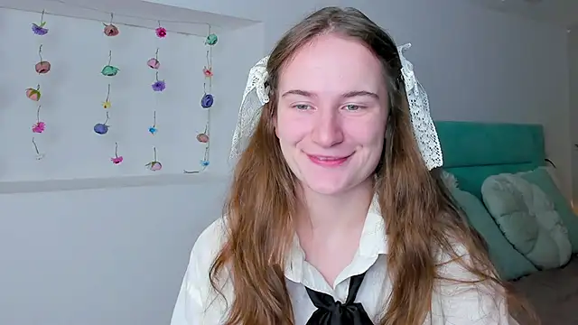 L1ittle kitty  online show from 11.16.25