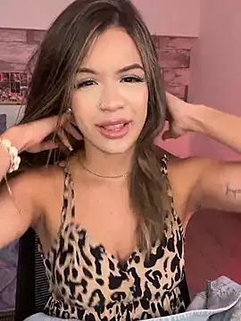 Alisha-Bond online show from 01.19.25