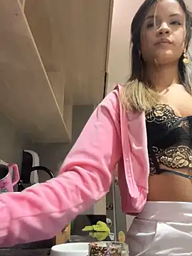 Alisha-Bond online show from 02.27.25