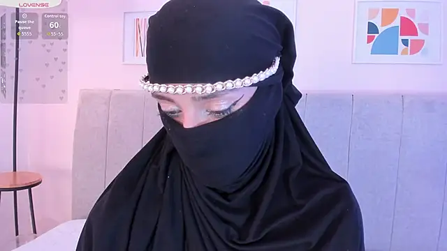 Snapshot of rawiya chatting on 05.06.26 rawiya online show from 05.06.26