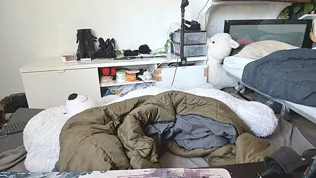 CeriseLapine online show from 04.03.26