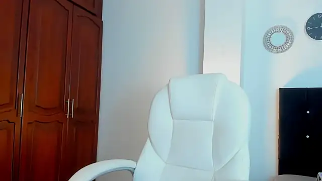 kathyajhonss online show from 02.22.26