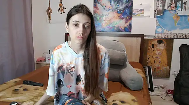 Snapshot of Iren chatting on 03.11.25 Iren online show from 03.11.25