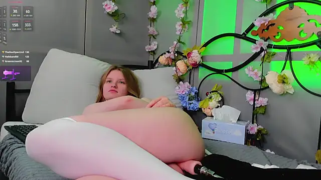 LilianSwall online show from 01.25.25