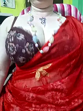 Snapshot of Raja_Ranii chatting on 04.21.26 Raja Ranii online show from 04.21.26