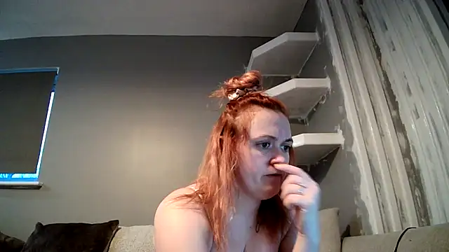 Snapshot of DynamicDuo_oxo chatting on 01.15.25 DynamicDuo oxo online show from 01.15.25