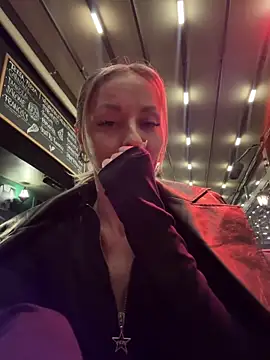 Snapshot of Diamond_Bunny_ chatting on 02.02.26 Diamond Bunny online show from 02.02.26