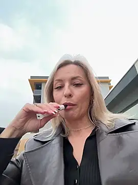 Snapshot of Diamond_Bunny_ chatting on 02.11.26 Diamond Bunny online show from 02.11.26