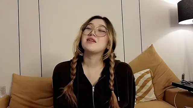 Jennatyan online show from 03.16.26