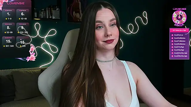 katie taylorr online show from 11.18.25