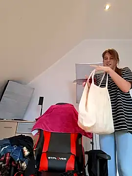 Hexe12346 online show from 02.28.25