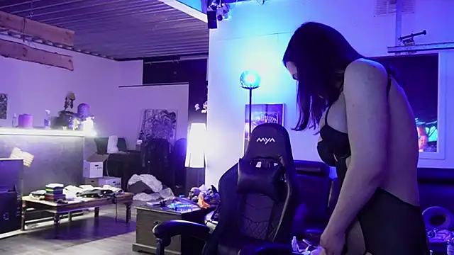 ElizaQueen777 online show from 03.14.25