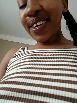 Snapshot of CocoSexyBabe chatting on 01.20.25 CocoSexyBabe online show from 01.20.25