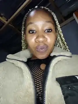 Snapshot of CocoSexyBabe chatting on 02.20.25 CocoSexyBabe online show from 02.20.25