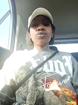 Snapshot of CocoSexyBabe chatting on 03.22.25 CocoSexyBabe online show from 03.22.25