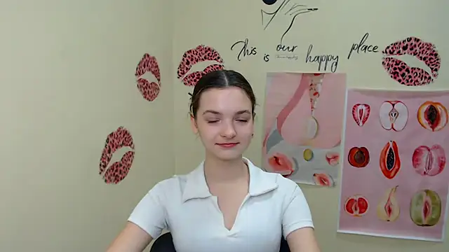  SusieSu  online show from 01.07.25