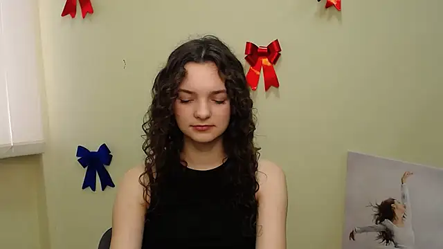  SusieSu  online show from 01.30.25