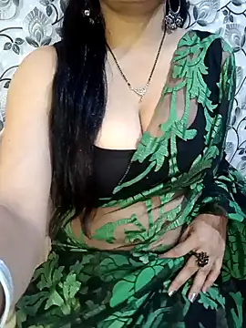 Snapshot of kindar-joy chatting on 02.05.25 kindar-joy online show from 02.05.25