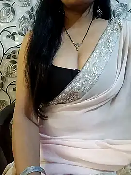 Snapshot of kindar-joy chatting on 02.08.25 kindar-joy online show from 02.08.25