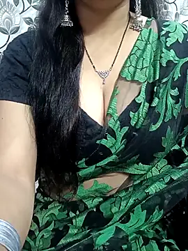 Snapshot of kindar-joy chatting on 02.22.25 kindar-joy online show from 02.22.25