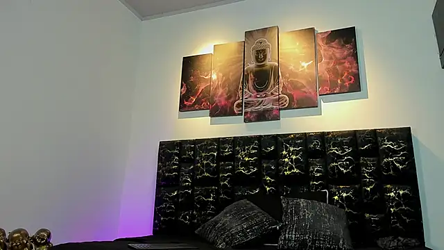 Snapshot of BastianFerrari chatting on 10.23.25 BastianFerrari online show from 10.23.25