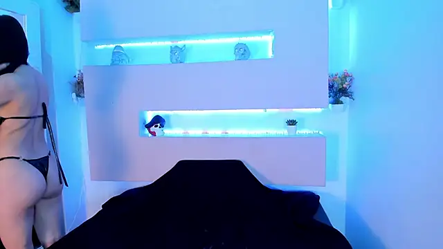 Snapshot of Scarlett__Fox__ chatting on 02.19.25 Scarlett Fox online show from 02.19.25
