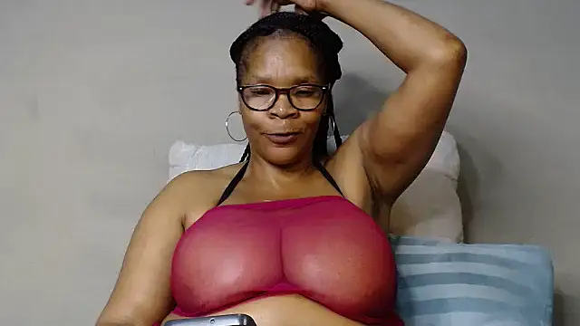 BustyMelonssXXXX online show from 02.25.25