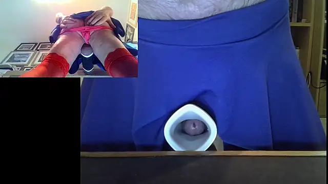 Snapshot of nataliecdlive chatting on 12.05.24 nataliecdlive online show from 12.05.24